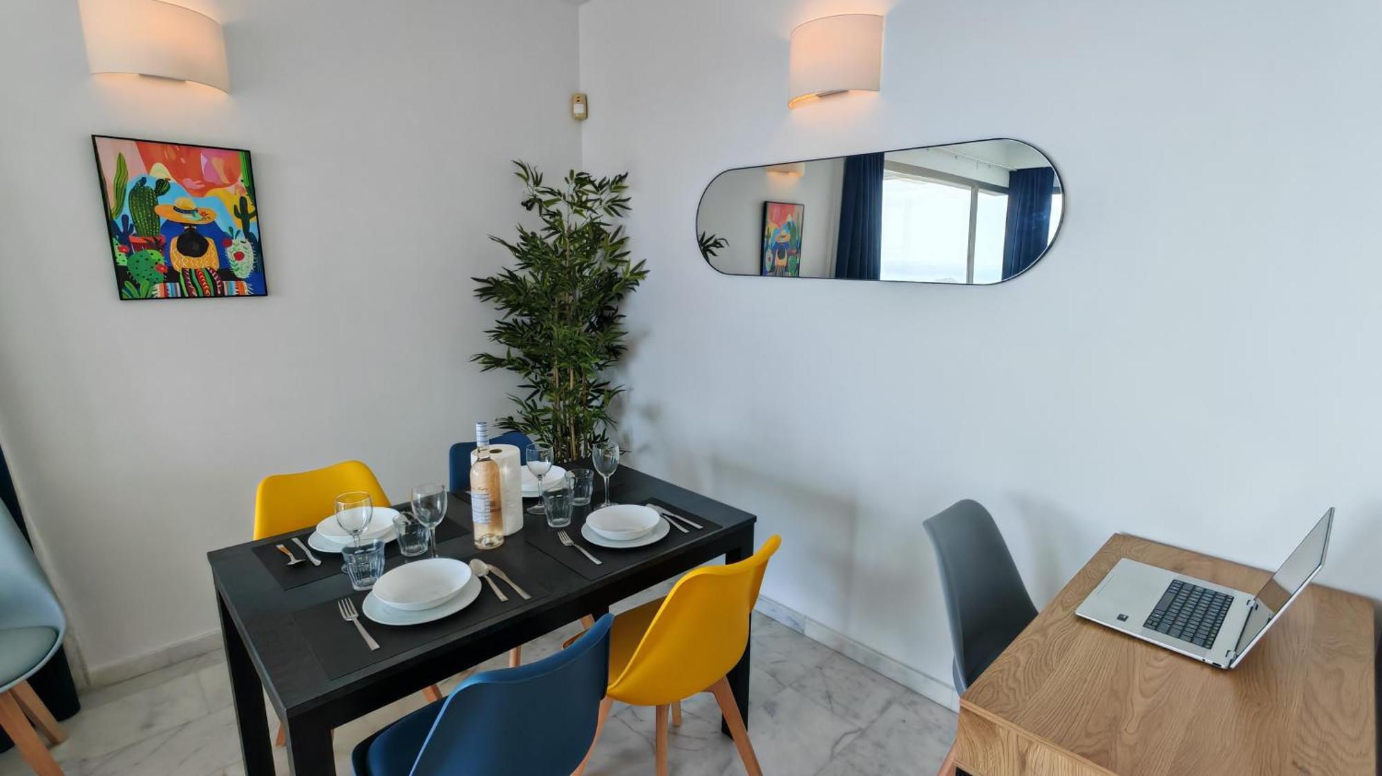 Benidorm High Rise Apartments - Sea Views - Torre Lugano Exterior photo